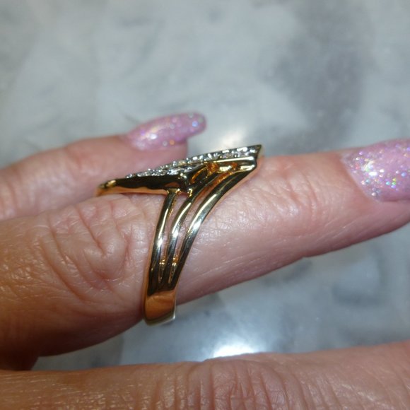 18K Yellow Gold EP Cubic Zirconia Dolphin Ore Ring - Picture 2 of 10